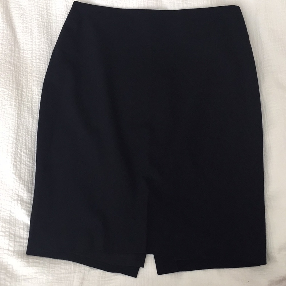 Navy pencil skirt Ann Taylor